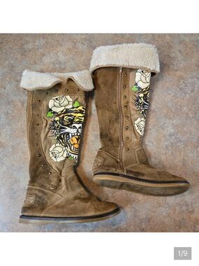 ED HARDY DON Women’s Tall Brown Suede Boots with Tiger & Floral Embroidery 8